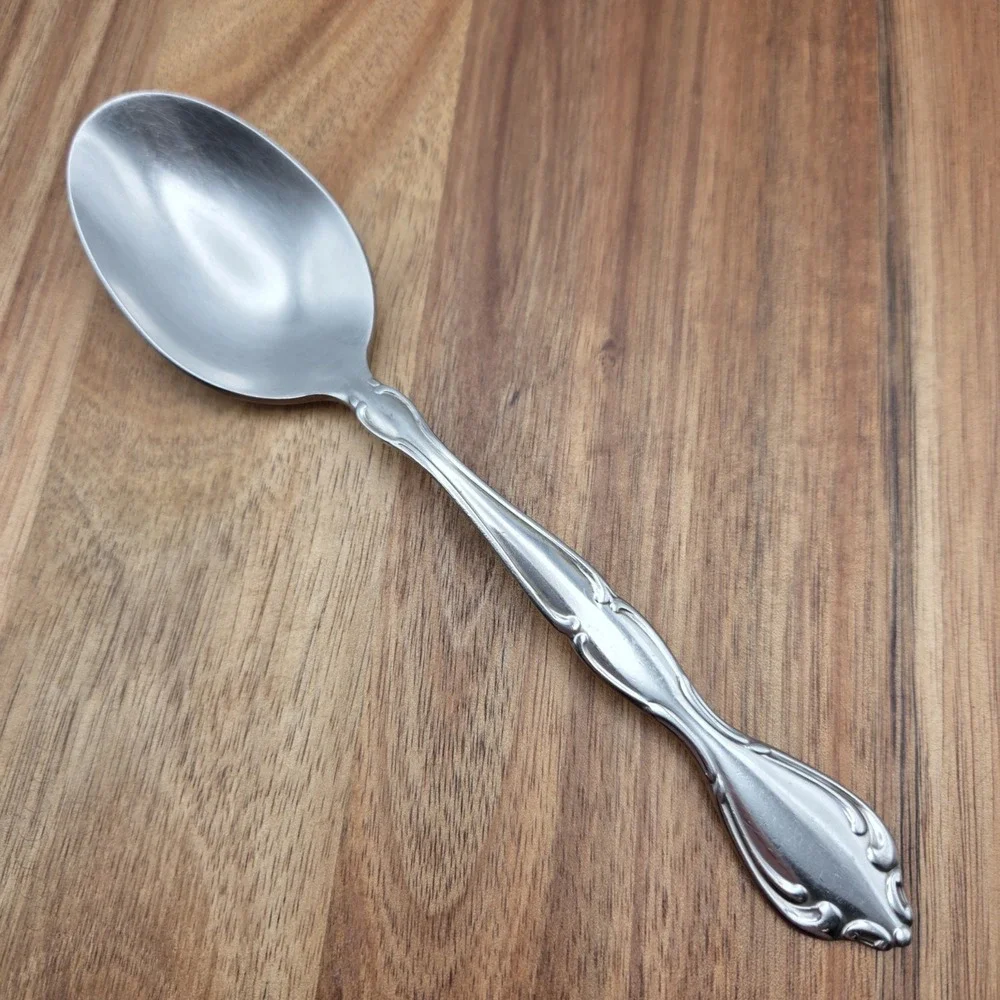 Set Of 8 Oneida Cantata Pattern Stainless Steel 7